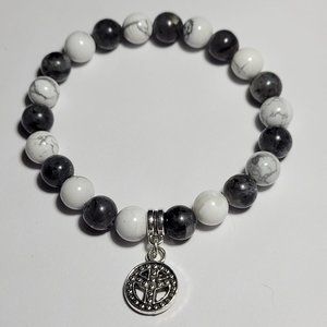 Natural Howlite & Labradorite Crystal Beaded Bracelet w/Peace Sign Charm 8mm
